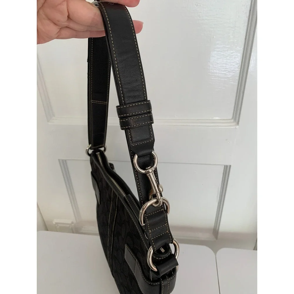 Vintage Coach Black Monogram Canvas Soho Duffle Shoulder Bag Silver Buckles - Picture 13 of 16